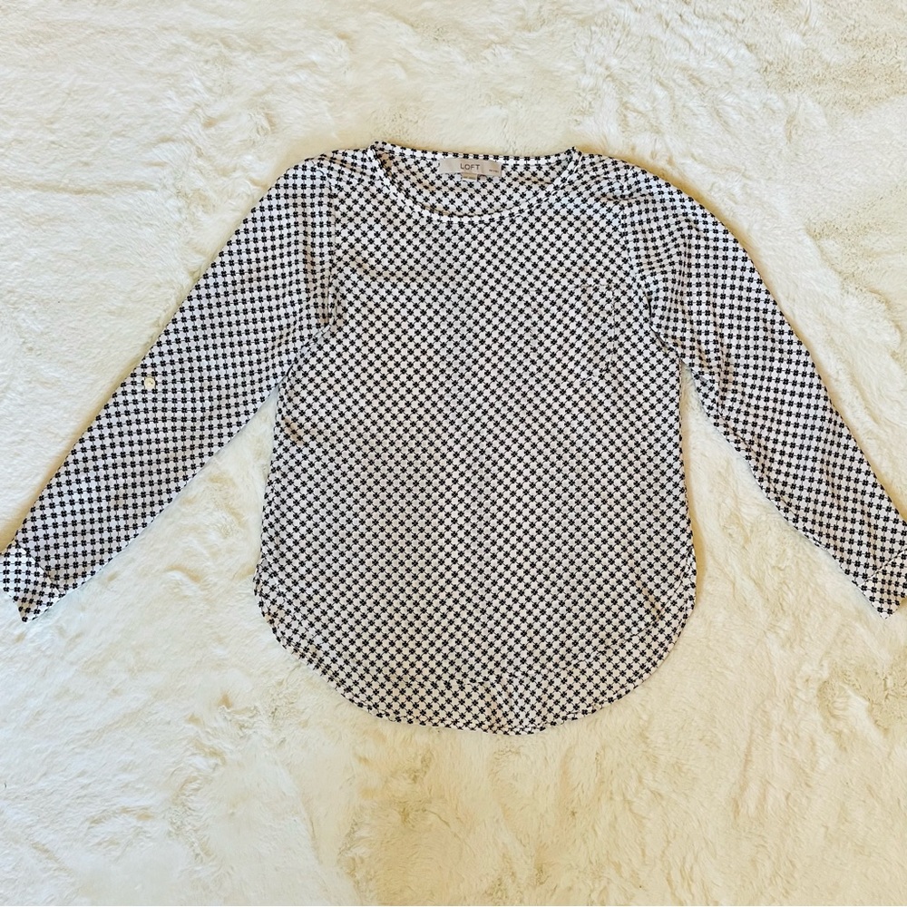 Loft Long Sleeve Crew Neck One Pocket Blouse